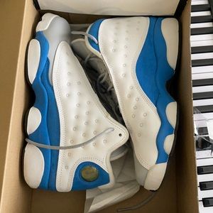 Jordan 13 / Italy blue-wolf grey. Size 6.5 Y